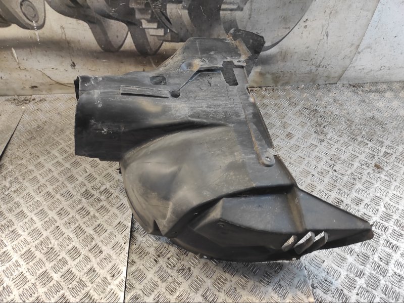 Защита арок передняя правая (подкрылок) Mercedes-Benz A-Class Хэтчбэк 1.7