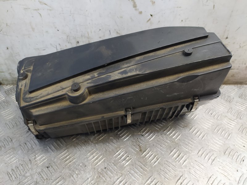 Корпус воздушного фильтра Mercedes-Benz C-Class W204 2008 Седан 2.2 646.811 A6460902001 Б/У