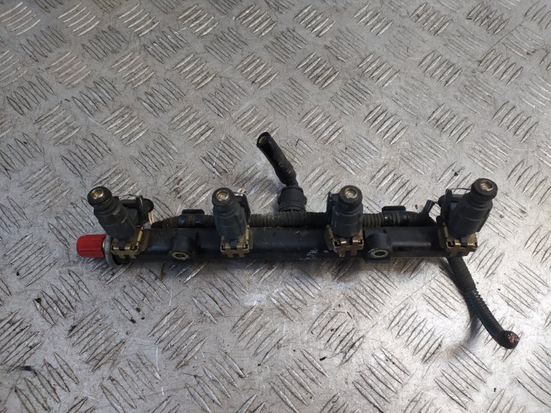 Форсунка Fiat Punto Хэтчбэк 5 дв. 1.4 199A6000