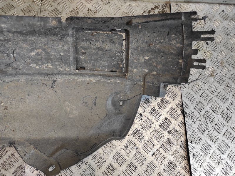 Защита арок передняя левая (подкрылок) Astra 2007 Универсал 1.6 Z16XER