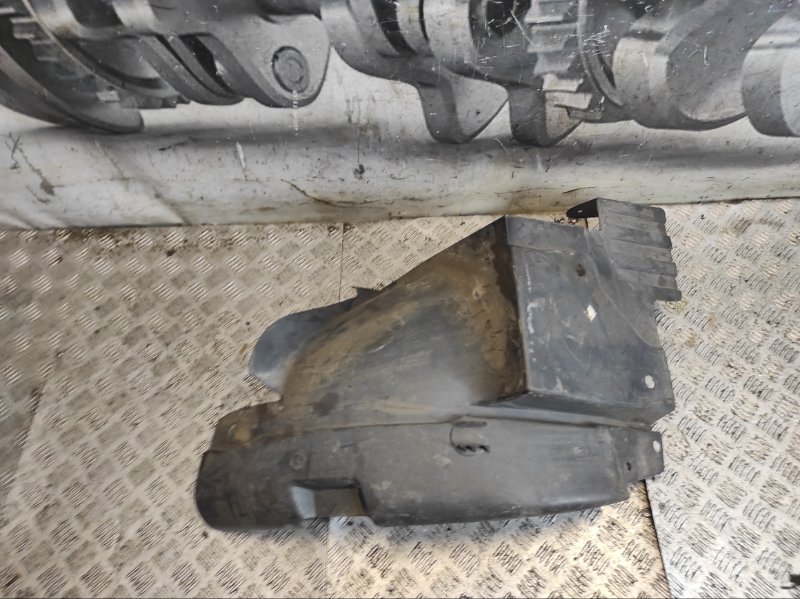 Защита арок передняя левая (подкрылок) Opel Vivaro 2006 Микроавтобус 1.9 Б/У