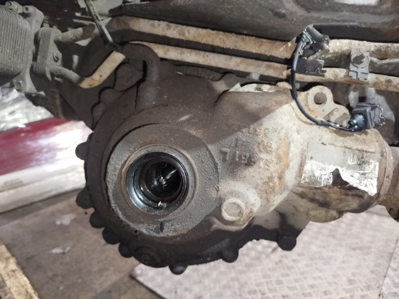 Редуктор переднего моста Land Rover Range Rover 2003 Внедорожник 3.0 M57D30 контрактная