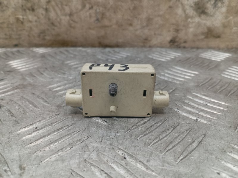 Усилитель антенны Hatch 2007 Хэтчбек 5дв. 1.6