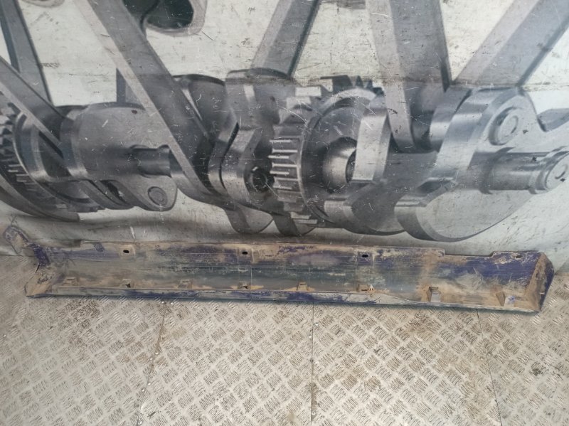 Накладка на порог наружная левая HR-V 1999 Внедорожник 3дв. 1.6 D16W1