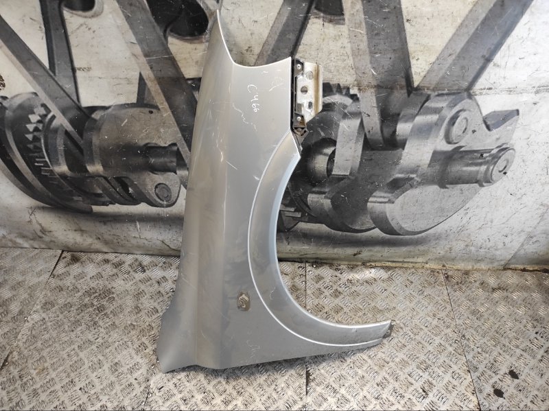 Крыло переднее правое Opel Astra 1999 Хэтчбек 5дв. 1.6 X16XEL 93190358 Б/У