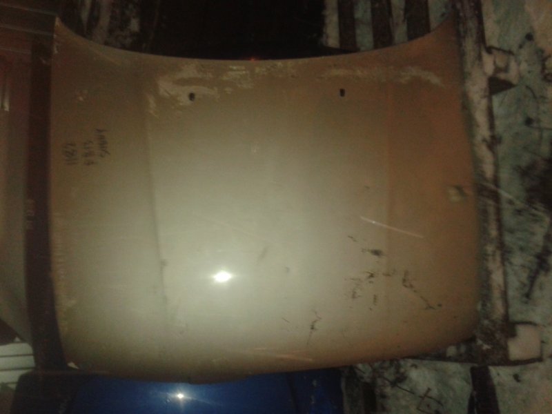 Капот Nissan Sunny FB13 1990 Капот Nissan Sunny FB13 1990
