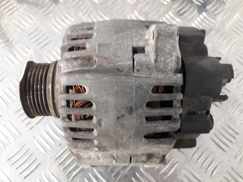 генератор рено меган 2 1. генератор рено сценик 2. 6. 4. разъем генератора рено меган.