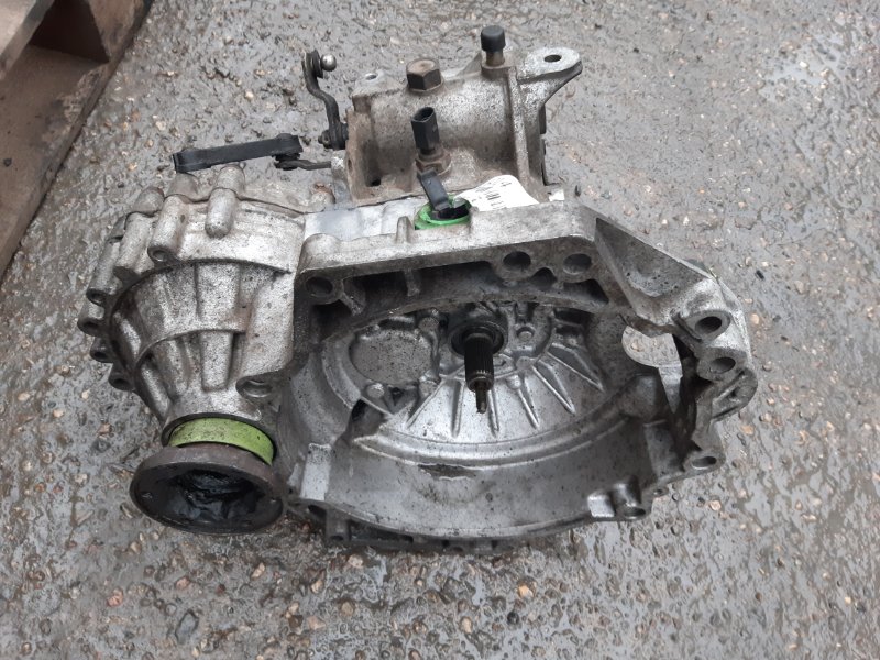 Шток ручки мкпп шкода рапид. 6. Octavia мкпп. Octavia мкпп. 6.