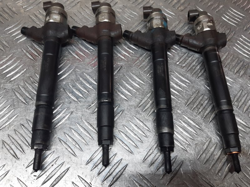 Форсунка iveco daily 2. 8 атмосферный. Форсунки тула. Пекар насос форсунка топливный 24в дизель. Форсунки тула.