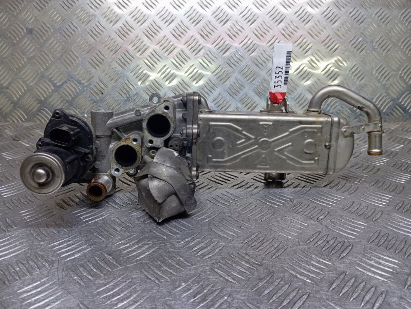 Радиатор системы egr Volkswagen Golf 6 2.0TDI