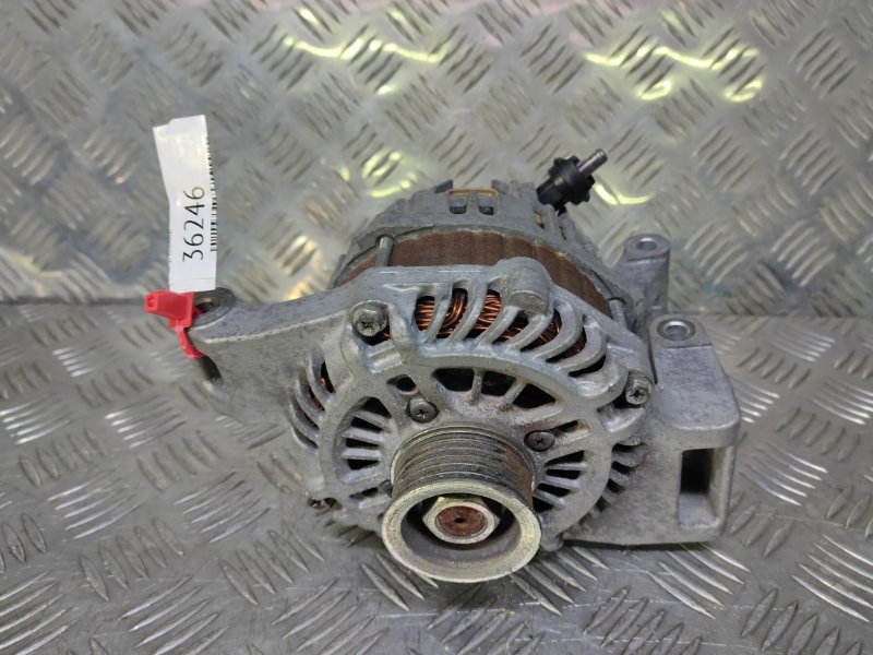 Генератор Mazda 3 2.0 (б/у) Генератор Mazda 3 2.0 (б/у)