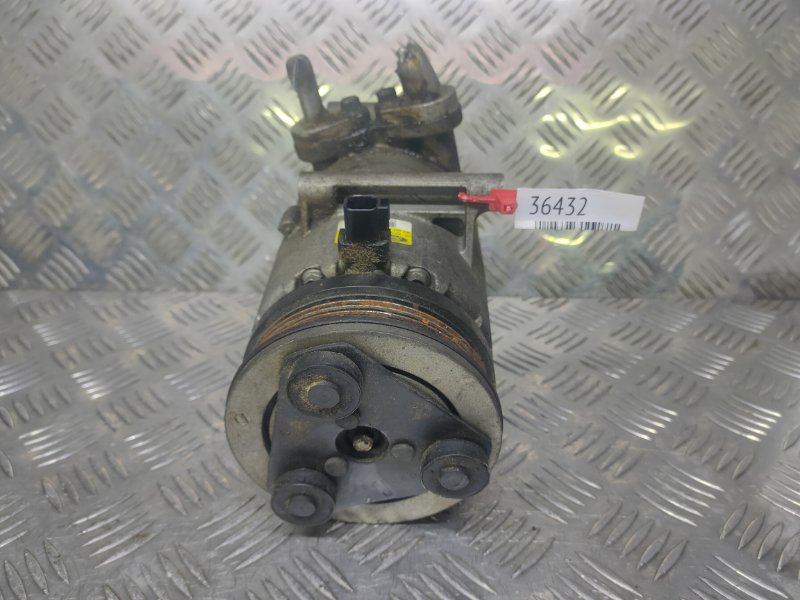 Компрессор кондиционера Ford Focus 2 2.0 (б/у)