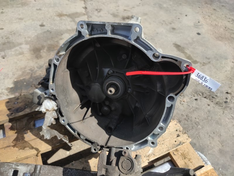 МКПП Ford Focus 2 1.6I (б/у)