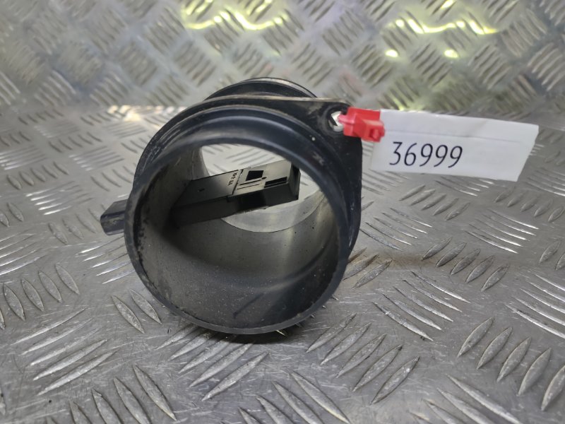ДМРВ Ford C-Max 1 1.8 (б/у) ДМРВ Ford C-Max 1 1.8 (б/у)