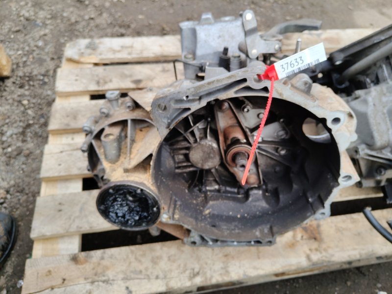 МКПП Volkswagen Caddy 3 1.6 (б/у)