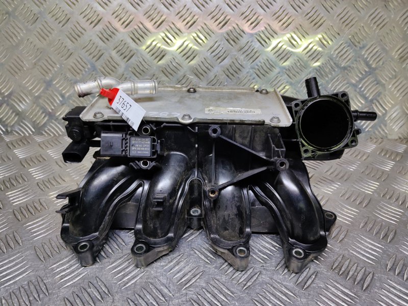 Коллектор впускной Volkswagen Polo 1.2TSI (б/у)