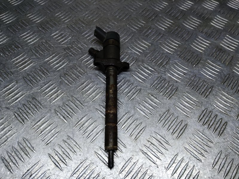 Форсунка топливная Citroen C4 1.6HDI (б/у)