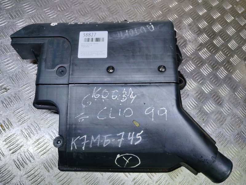 Корпус воздушного фильтра Renault Clio 2 1.6 (б/у)