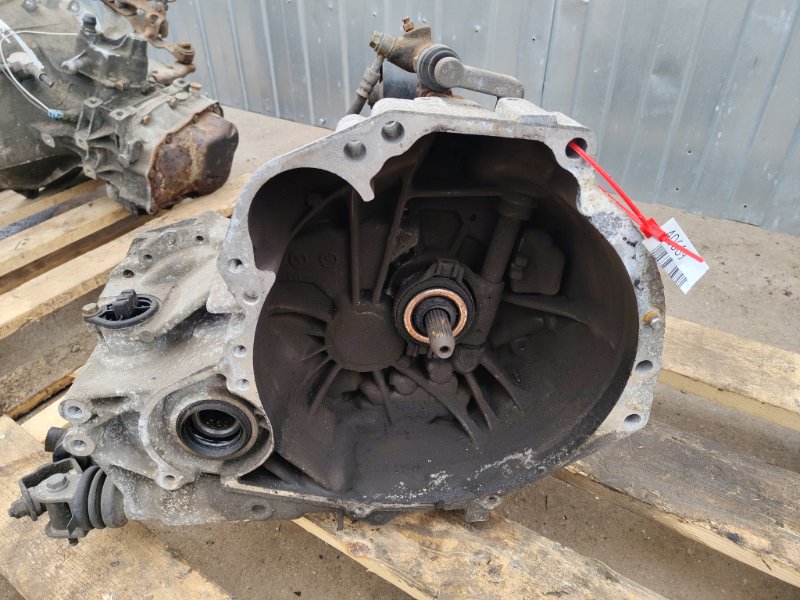 МКПП Nissan Almera V10 1.8 (б/у)