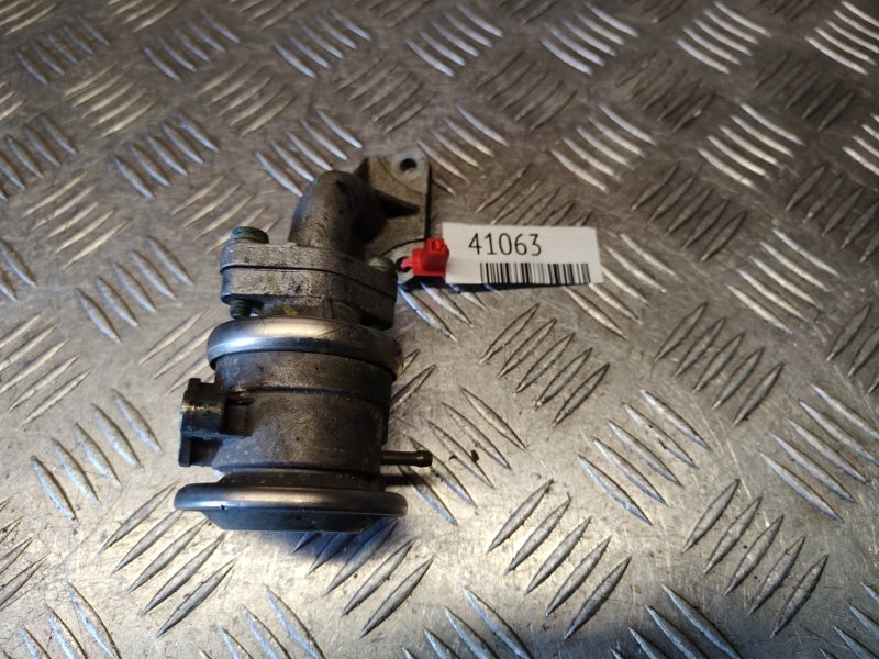 Клапан EGR Audi A6 C5 3.0 (б/у)