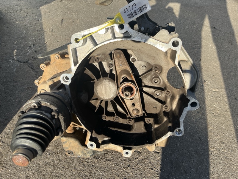 МКПП Volkswagen Polo 1.6 (б/у)