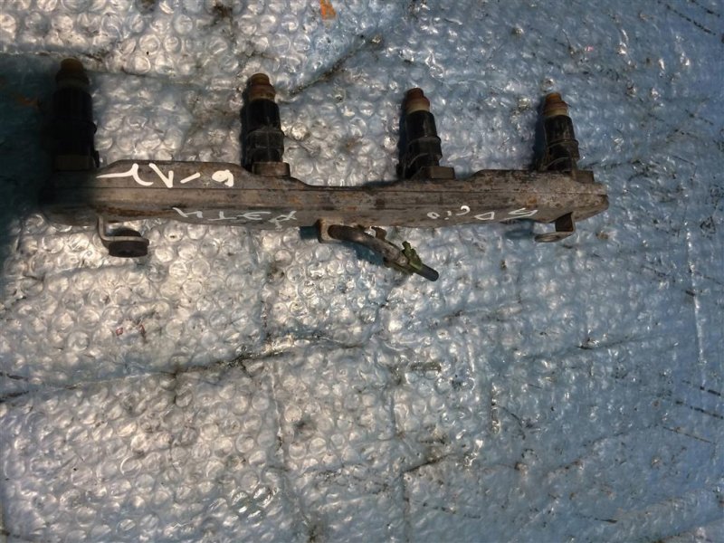 Рейка топливная (рампа) HONDA Civic 5D 2006-2012