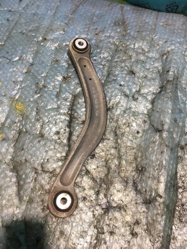 Тяга задняя поперечная W213 E-Klasse 2016> 2017 Тяга задняя поперечная W213 E-Klasse 2016> 2017