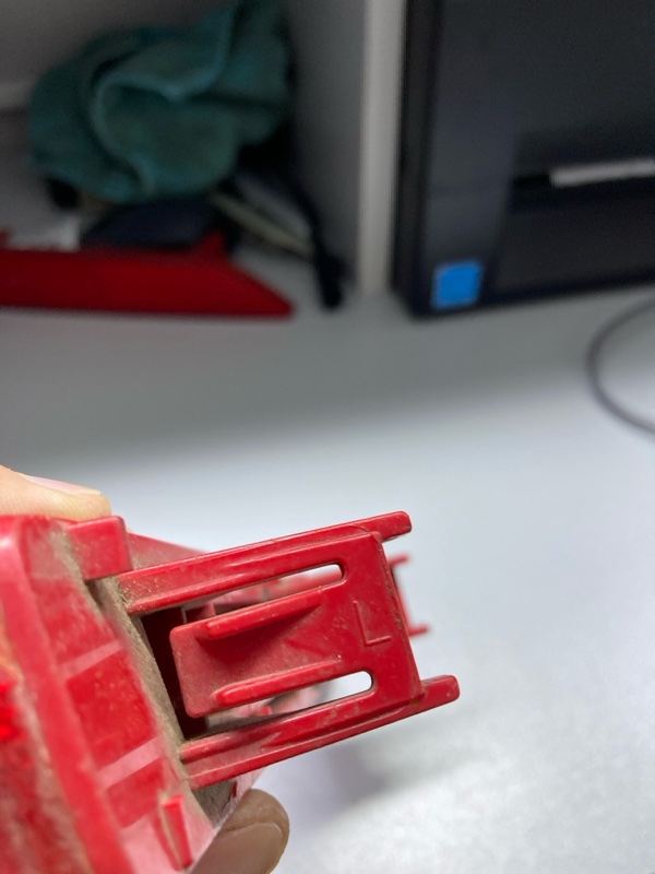 Отражатель в бампер задний левый CR-V 2007-2012 Отражатель в бампер задний левый CR-V 2007-2012