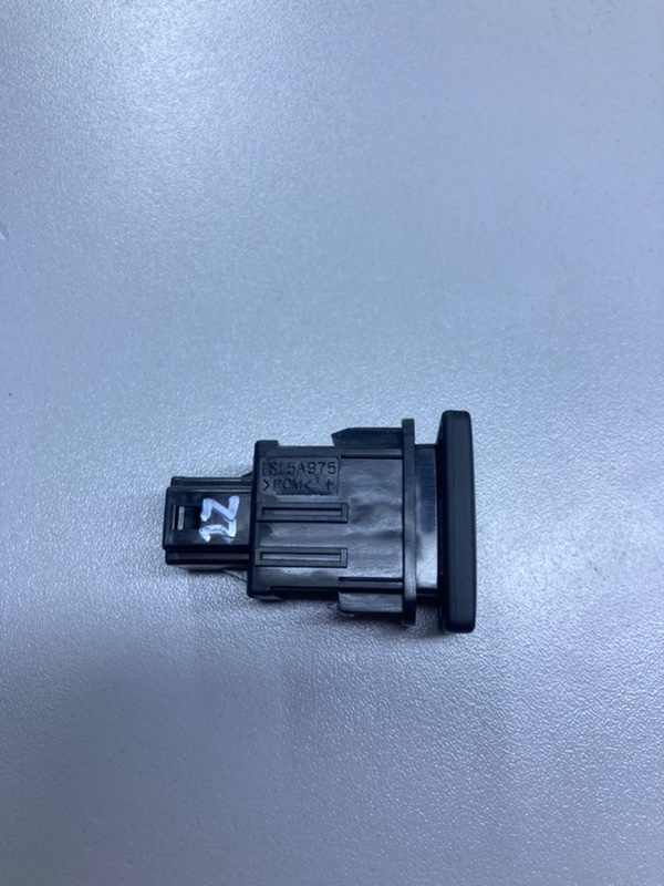 Кнопка TOYOTA LAND CRUISER 200 URJ202 1VD-FTV 4.5