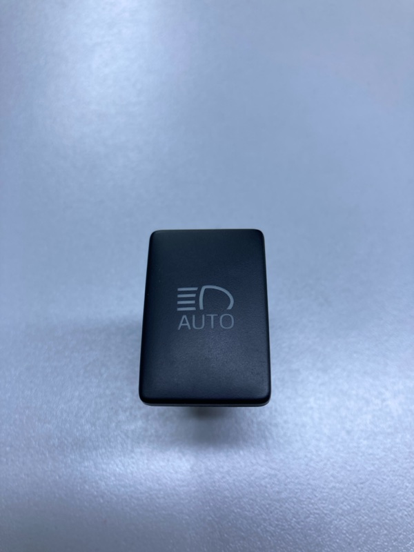Кнопка LAND CRUISER 200 2018 URJ202 1VD-FTV 4.5