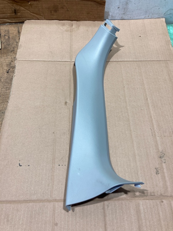 Обшивка крышки багажника правая LEXUS LX570 2011 URJ200 3UR-FE 5.7 6793760160B0 Б/У