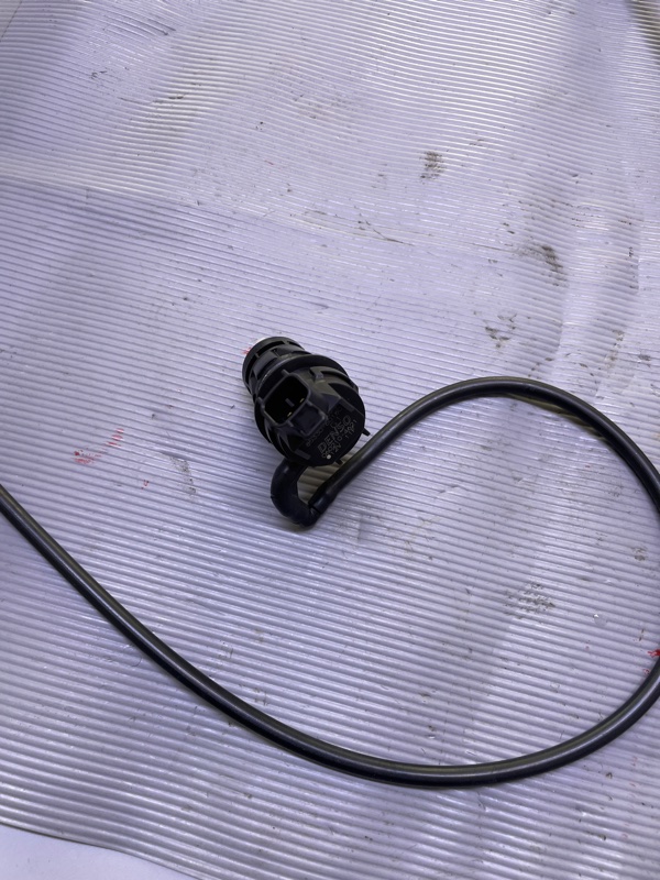 Насос омывателя задний TOYOTA Land Cruiser 2008-2021 URJ202 8533060180 новая