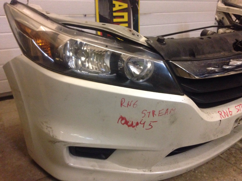 Фара Honda Stream RN6 правая Фара Honda Stream RN6 правая