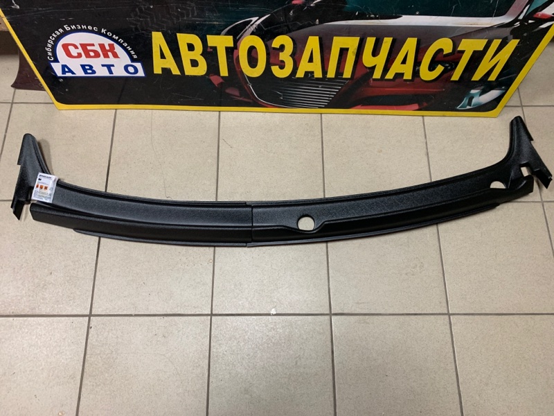 Жабо Renault Duster Жабо Renault Duster