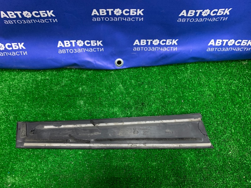 Молдинг двери передний правый v5 2014 4A92S