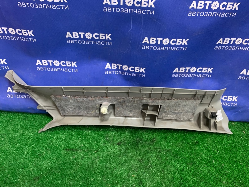 Обшивка стойки передняя левая V5 2014 4A92S Обшивка стойки передняя левая V5 2014 4A92S