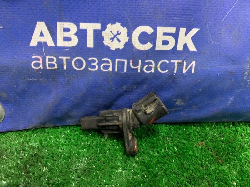 Датчик ABS задний правый v5 2014 4A92S