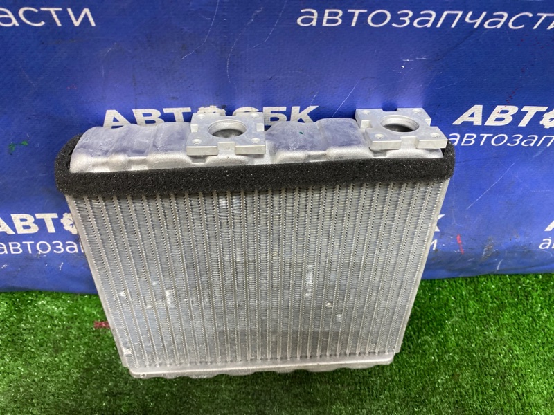 Запчасть радиатор отопителя NISSAN Avenir AWC34 CD20 DTW1-395-0 новая Радиатор отопителя NISSAN Avenir AWC34 CD20 DTW1-395-0 новая