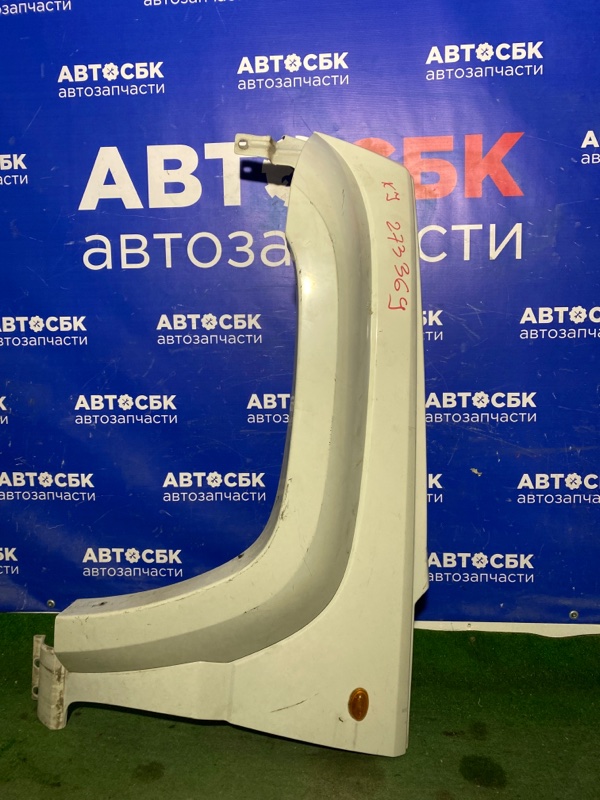 Крыло переднее левое Jeep Cherokee 2001-2007 KJ ED1 55360599AA контрактная