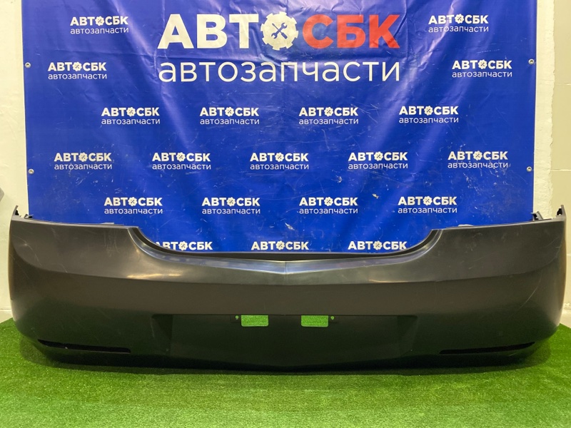 Запчасть бампер задний GEELY MK 1018005772 новая Бампер задний GEELY MK 1018005772 новая