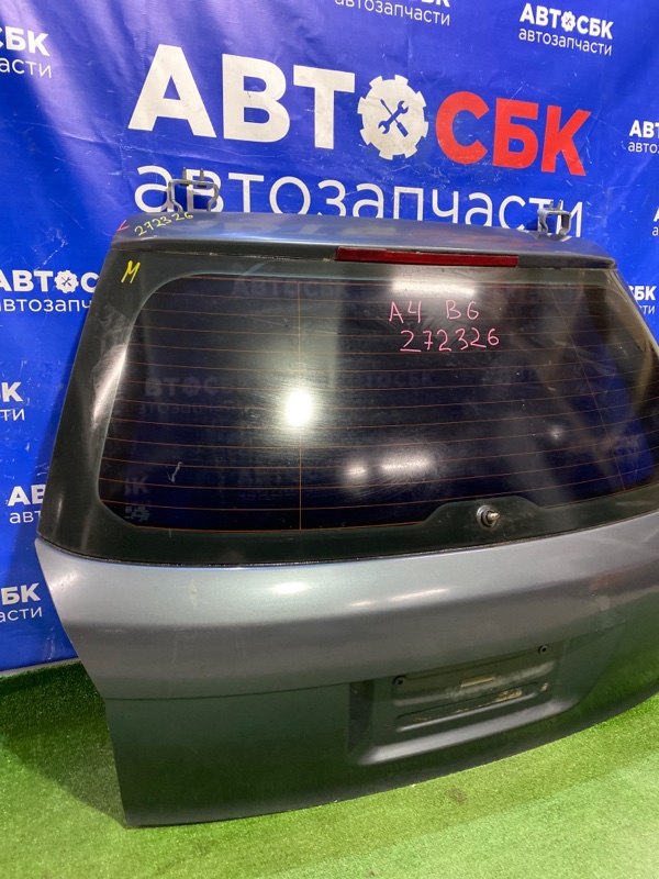 Дверь багажника A4 2001-2004 8E2 AKE Дверь багажника A4 2001-2004 8E2 AKE