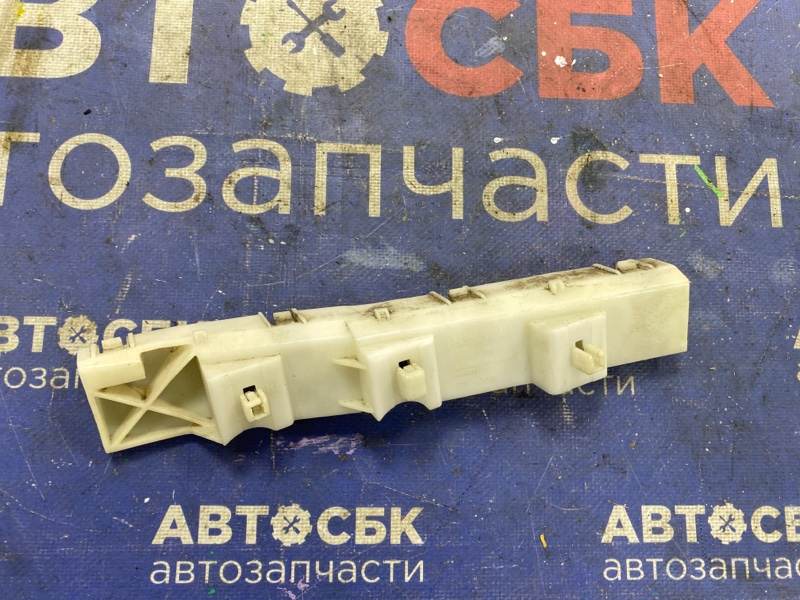 Крепление бампера переднее левое Koleos HY0 2TR