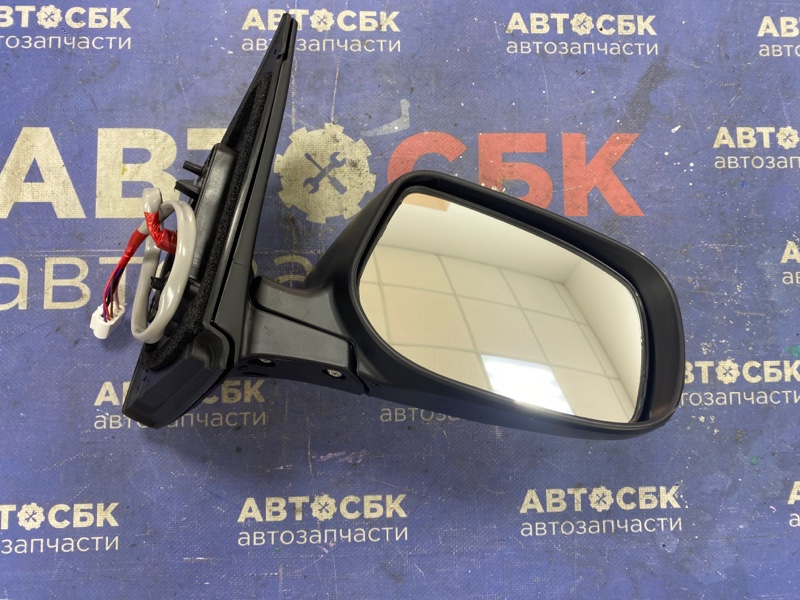Зеркало правое COROLLA 2010-2013 ADE150 1NDTV