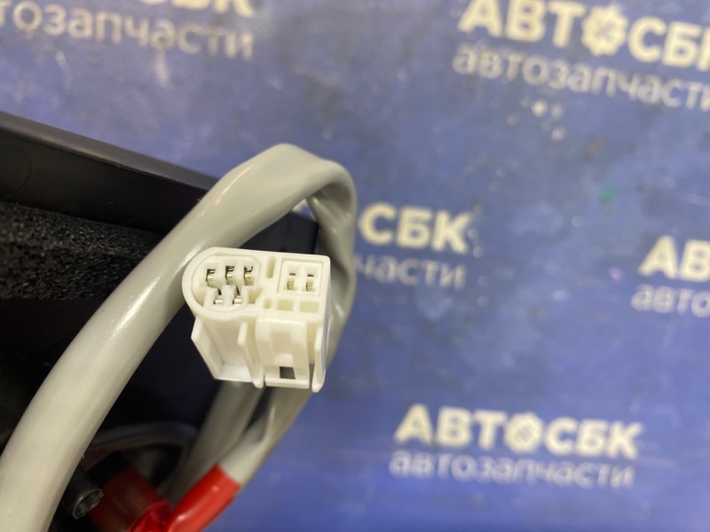 Зеркало левое COROLLA 2010-2013 ADE150 1ADFTV