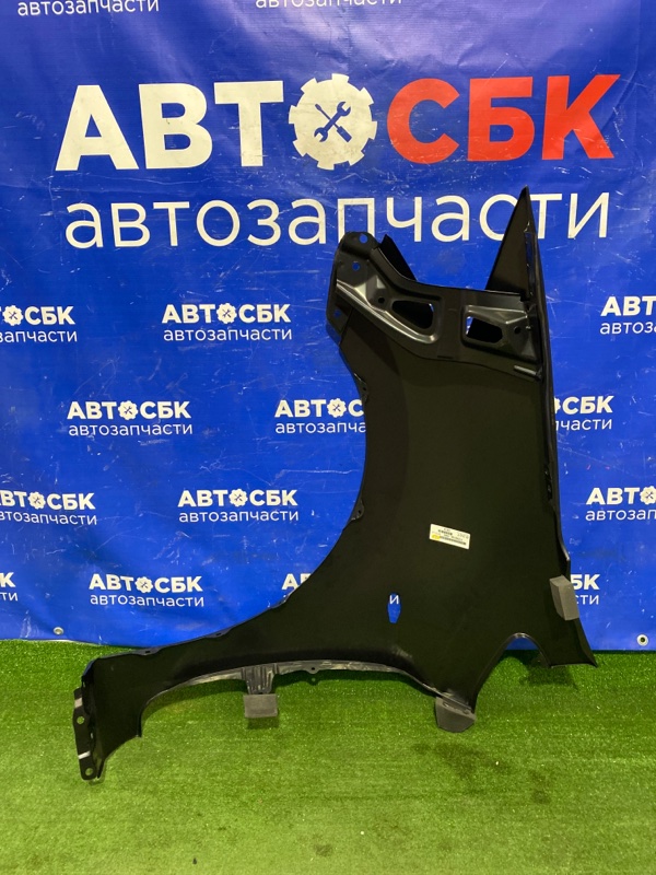 Крыло переднее правое AURIS 2006-2011 ADE150 1ADFTV