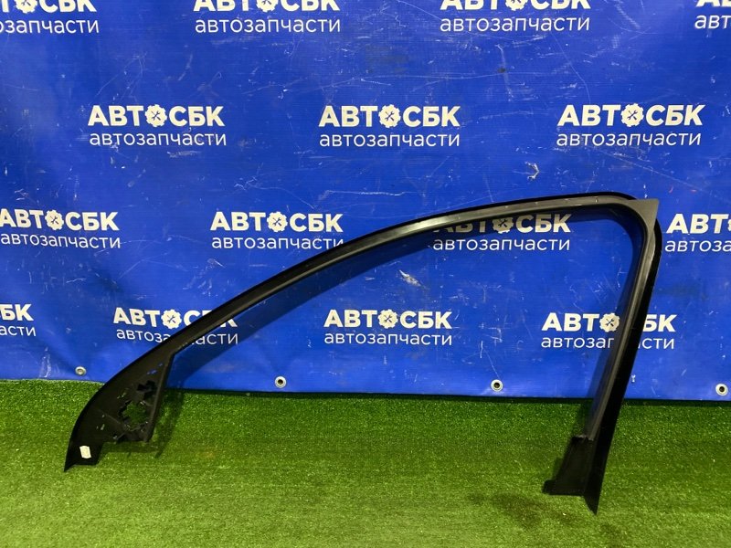 Накладка на дверь передняя левая A4  2007-2011 8KH 1Z