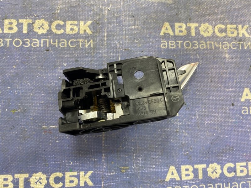 Ручка двери задняя правая CX-5 2011-2017 KE PEVPS