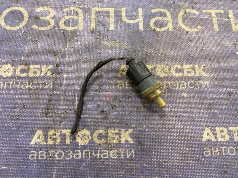 Датчик температуры охлаждающей жидкости Audi A1 8X1 ACK 06A919501A контрактная