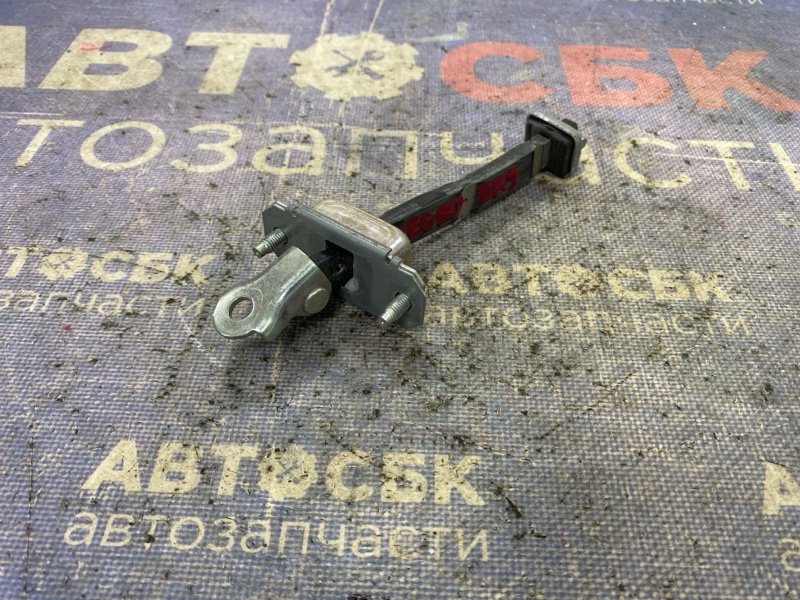 Запчасть ограничитель двери задний правый Subaru Outback 2009-2014 BR EE20 62124AJ010 контрактная Ограничитель двери задний правый Subaru Outback 2009-2014 BR EE20 62124AJ010 контрактная