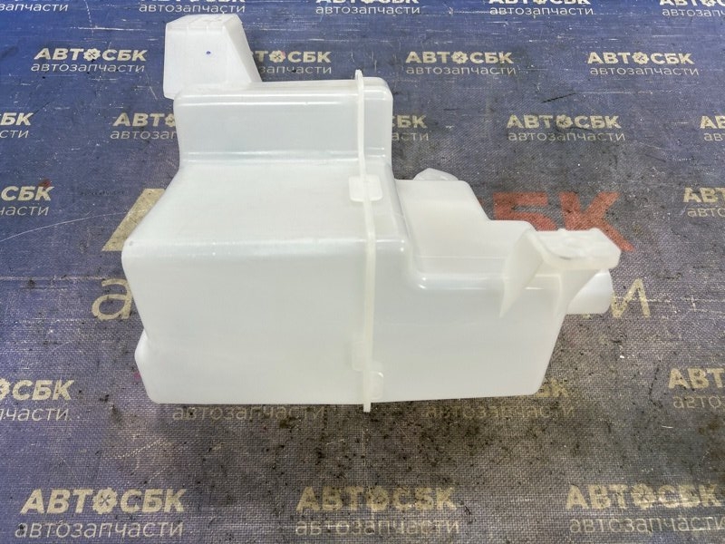 Бачок стеклоомывателя S5 2023-2026 M1DFL2 SQRE4G15C Бачок стеклоомывателя S5 2023-2026 M1DFL2 SQRE4G15C